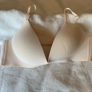 Vince Camuto Bra